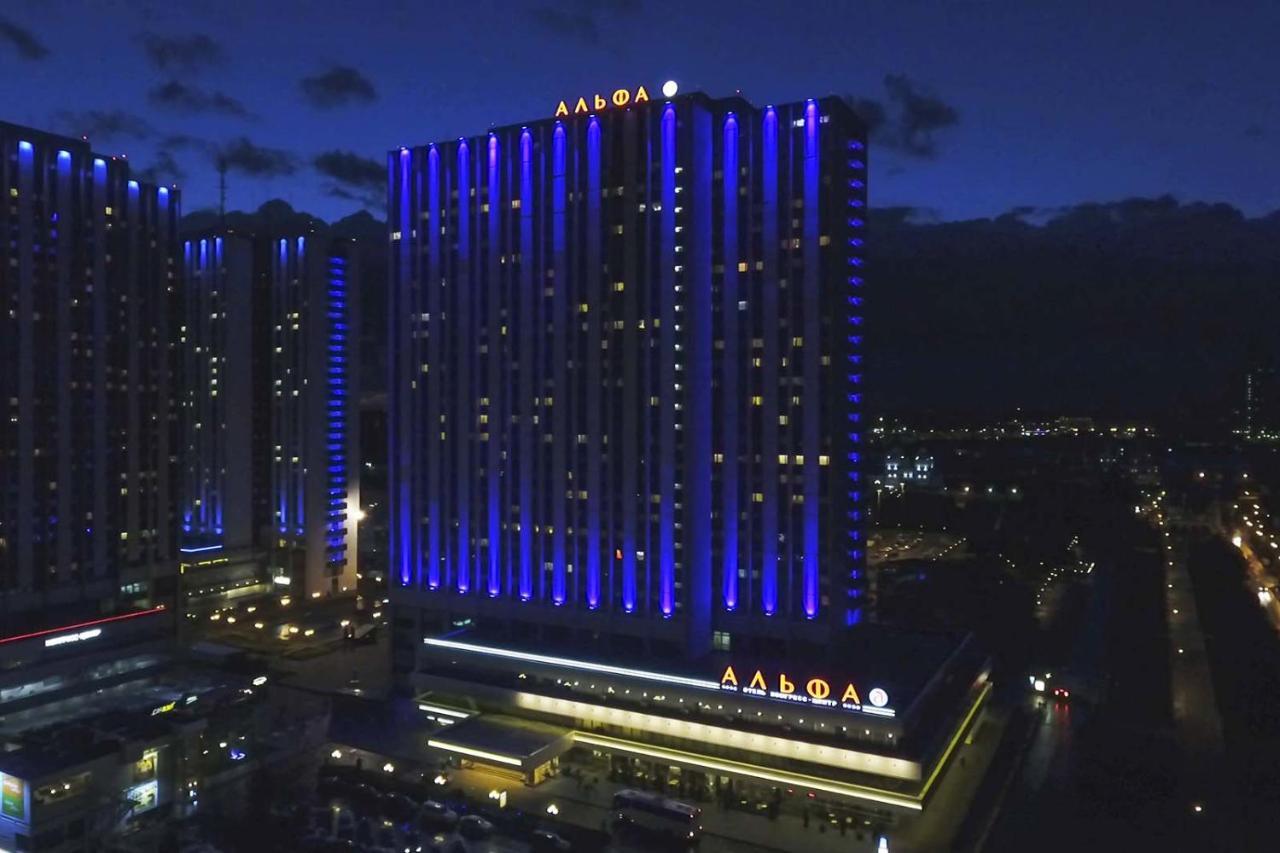 Izmailovo Alfa Hotel Moskau Exterior foto
